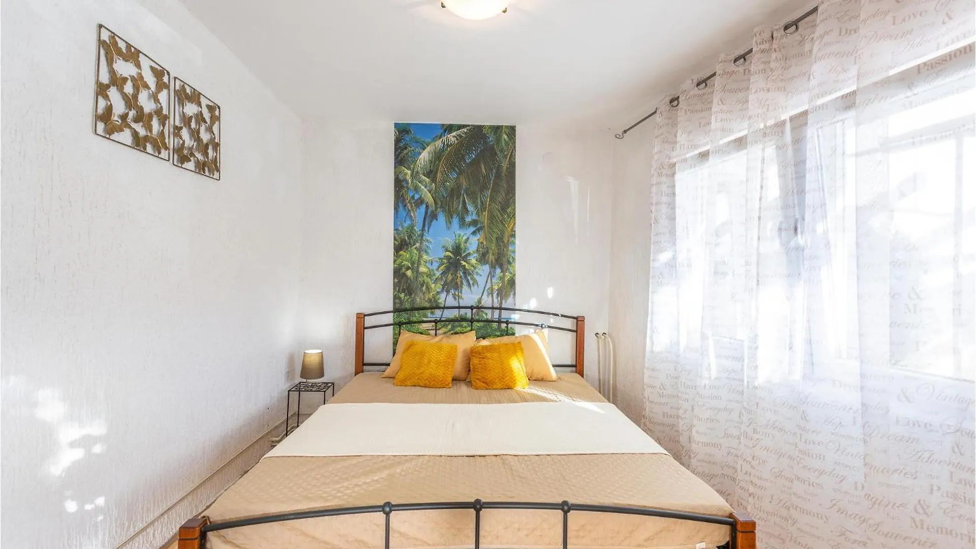 Beautiful Apartment In Vrbnik With Kitchen  Vrbnik (Primorje-Gorski Kotar)
